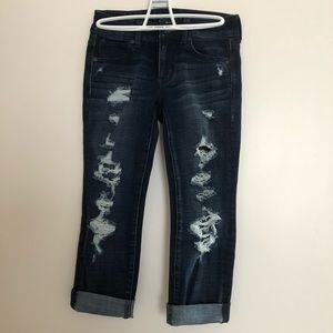 AE Artist Crop Ripped Jean NWOT